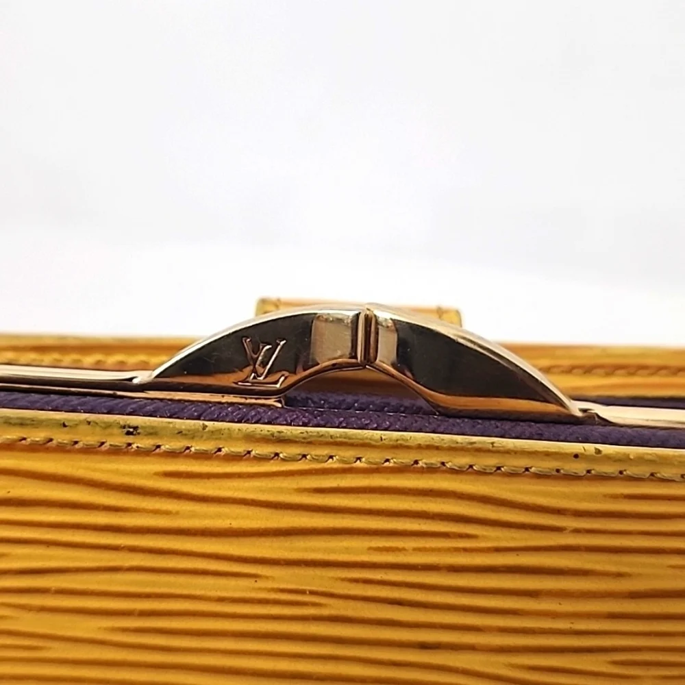 Louis Vuitton Yellow Epi Leather Kiss Lock Bifold Wallet